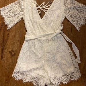 White lace Francesca’s romper